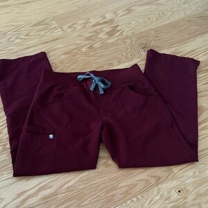 FIGS Cargo Scrub Bottoms